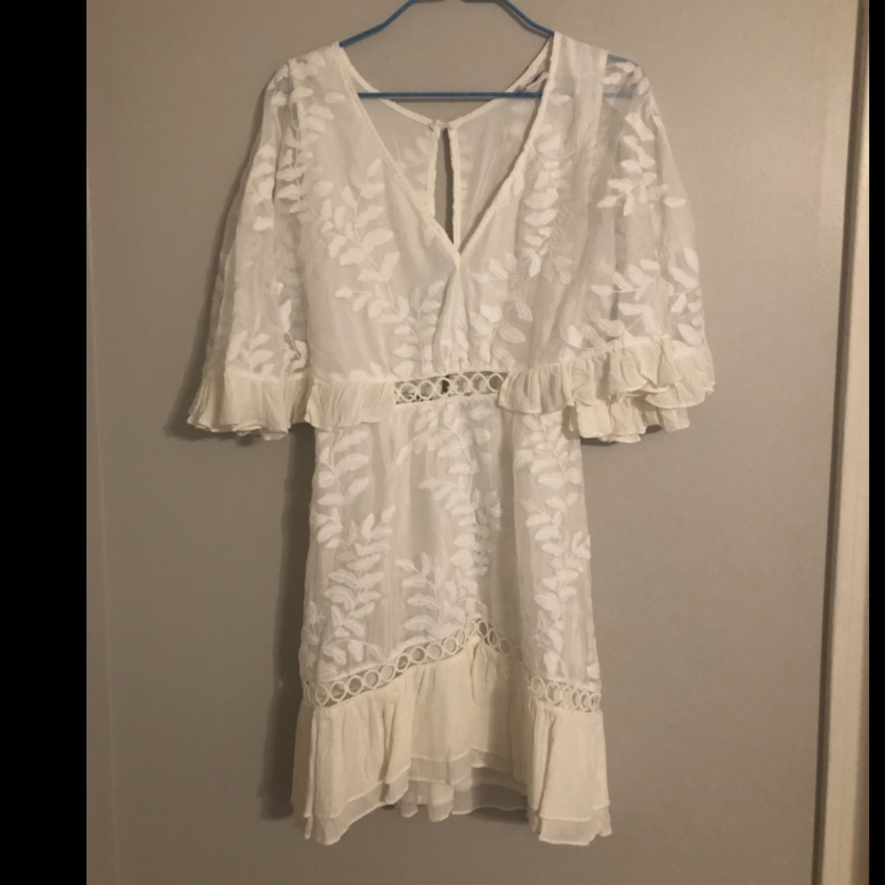 Selfie Leslie Dress- Caspar Leafy White